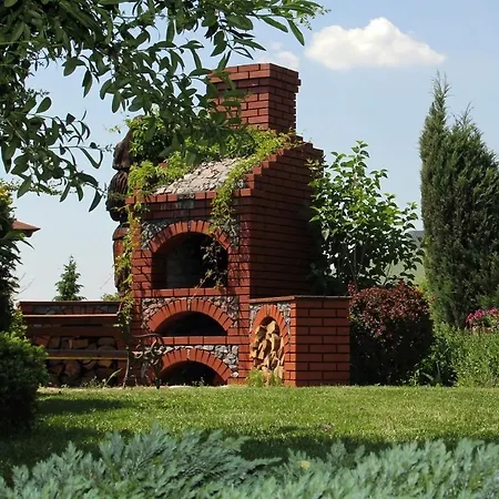 Agroturystyka Trzcinowy Zakatek 农家乐 *